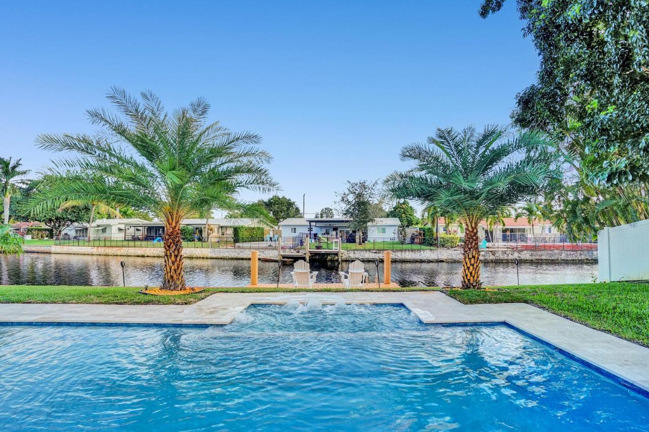 New! Waterfront Heated Pool & Jacuzzi 2 Mi To Beach - Fishing Pier Relaxing Spa & Hammock フォート・ローダーデール エクステリア 写真