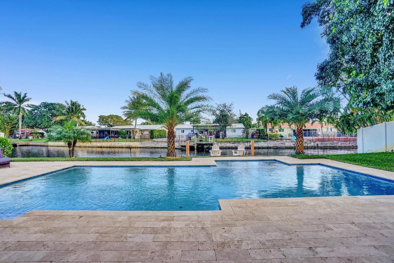 New! Waterfront Heated Pool & Jacuzzi 2 Mi To Beach - Fishing Pier Relaxing Spa & Hammock フォート・ローダーデール エクステリア 写真
