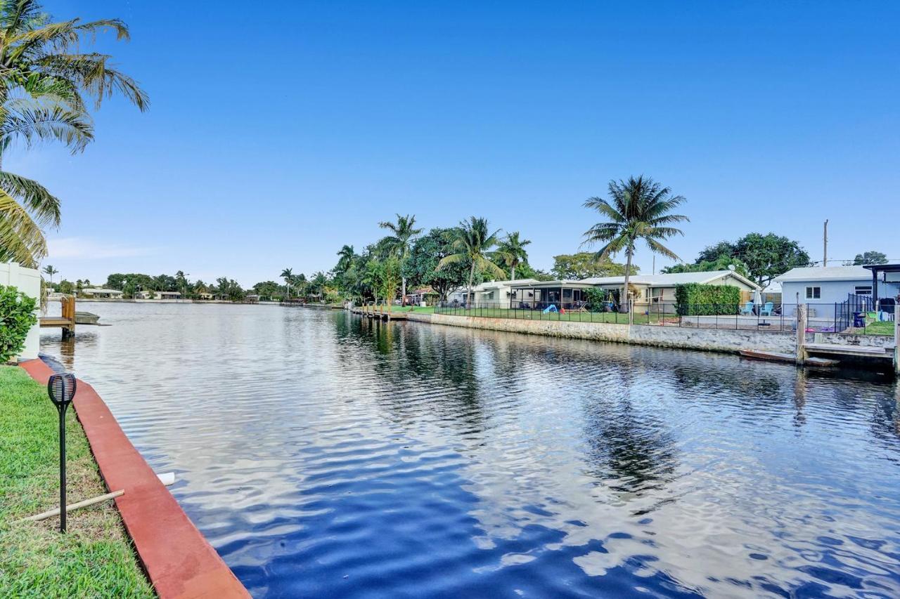 New! Waterfront Heated Pool & Jacuzzi 2 Mi To Beach - Fishing Pier Relaxing Spa & Hammock フォート・ローダーデール エクステリア 写真